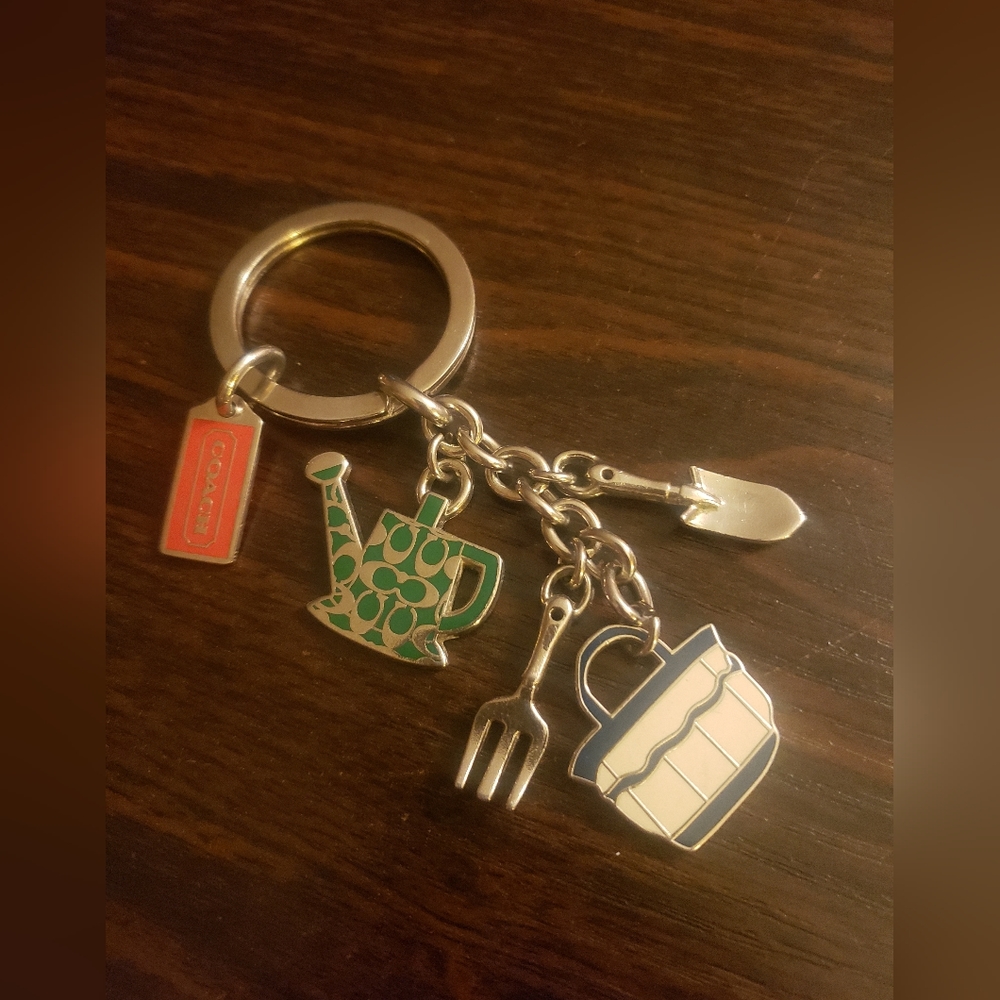 Coach garden Keychain